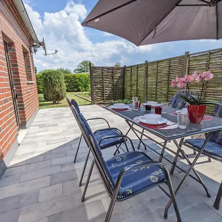 Haeuschen Im Gruenen *