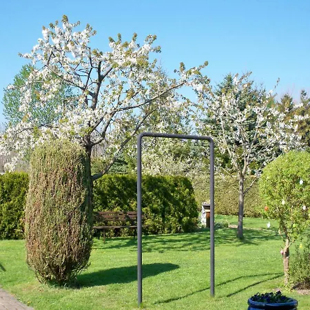 Haeuschen Im Gruenen Tatil Evi Jornstorf